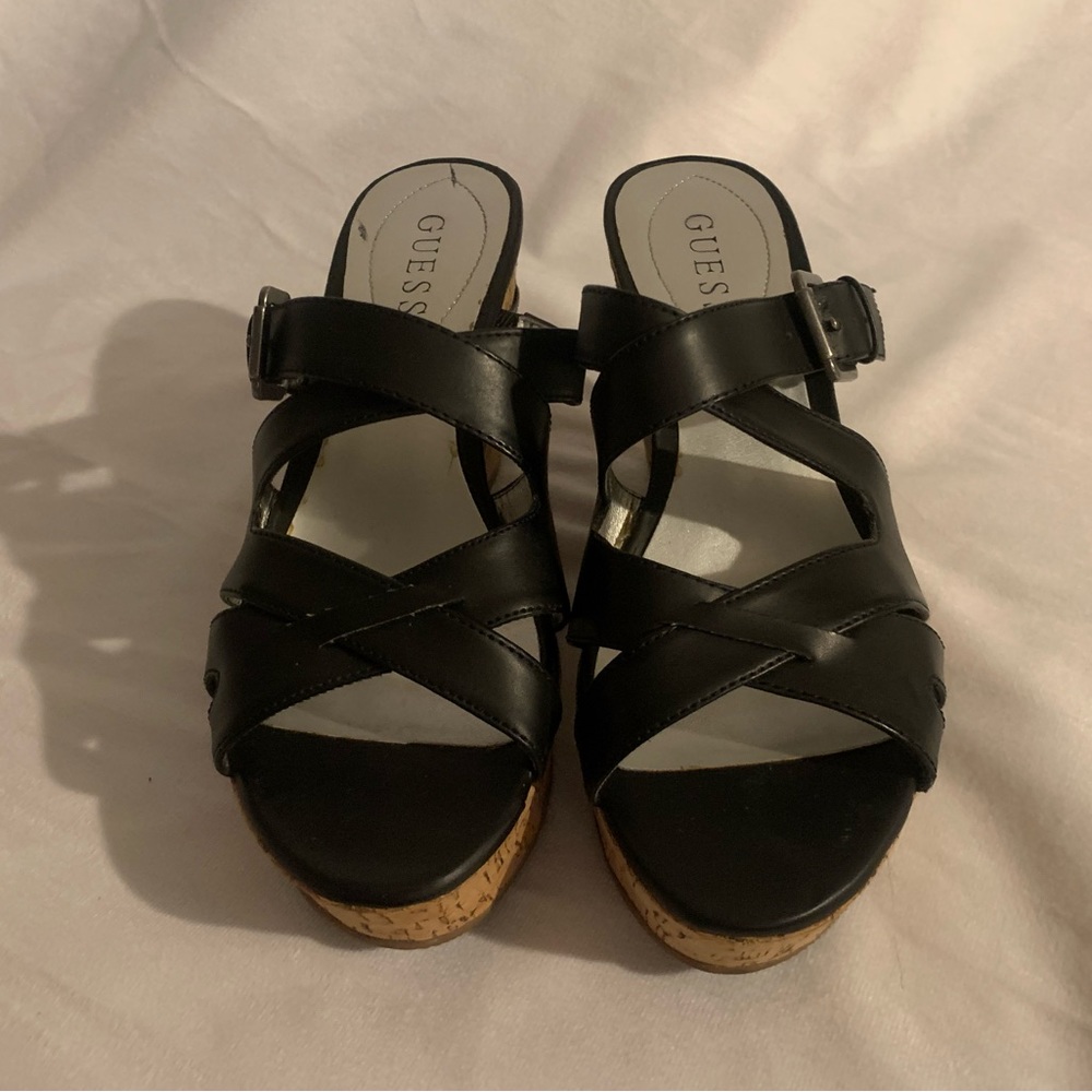 Guess wedge